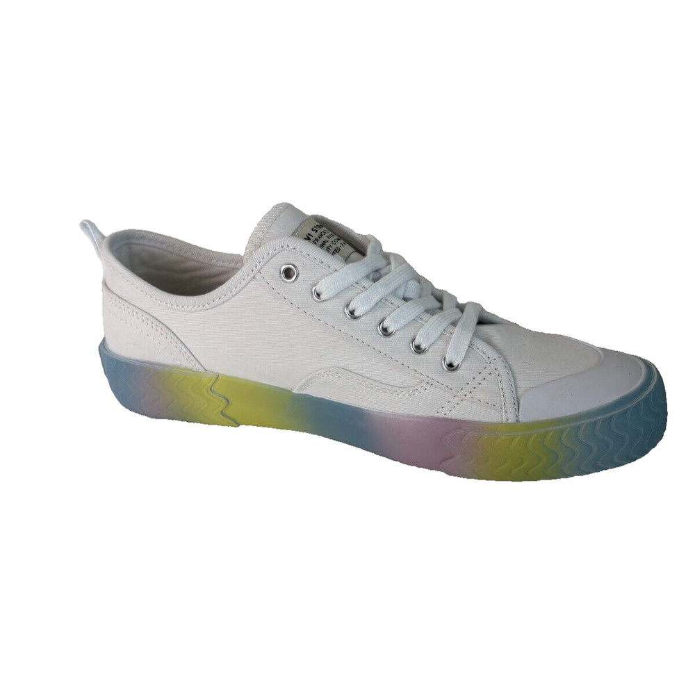 Levi's® Modern Lo Dream Factory Women's Size 8 White Multicolored LaceUp Slipon